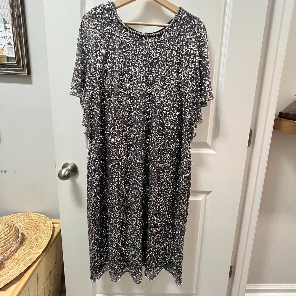 Adrianna Papell Silver Beaded Embellished Dress Size 20W